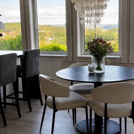 Alloggio in famiglia Arendalsuka 2026 Stay-sea View Floor, 15 Min From Arendal Grimstad (Aust-Agder)